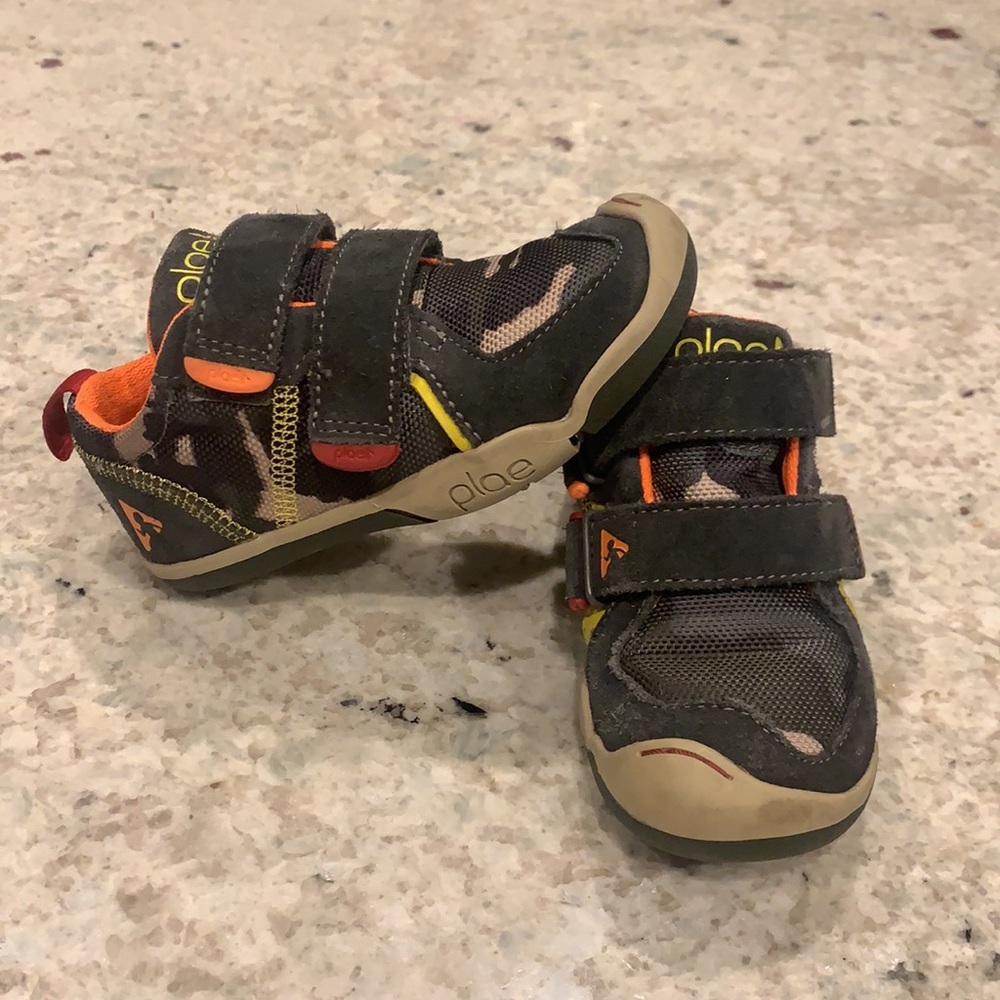PLAE brand tennis shoes. Toddler size 8.